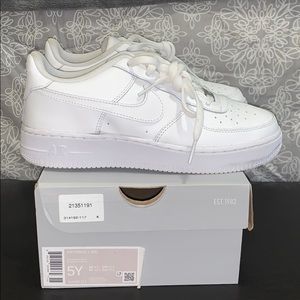 Nike Air Force 1